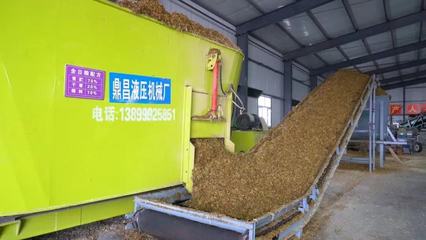 吉木乃县有序推进饲草料储备，保障畜牧业稳定发展